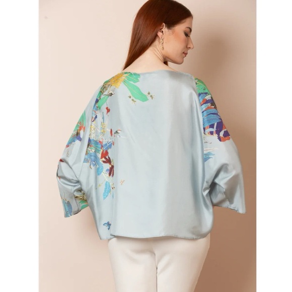 JESSIE LIU Cora Silk Twill Artistic Print Relaxed-Cut Blouse $289.00 Size M - Picture 7 of 7